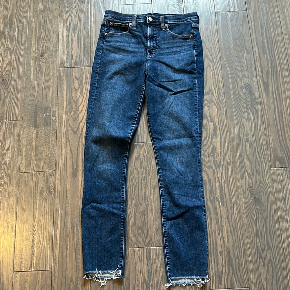 Gap True Skinny High Rise